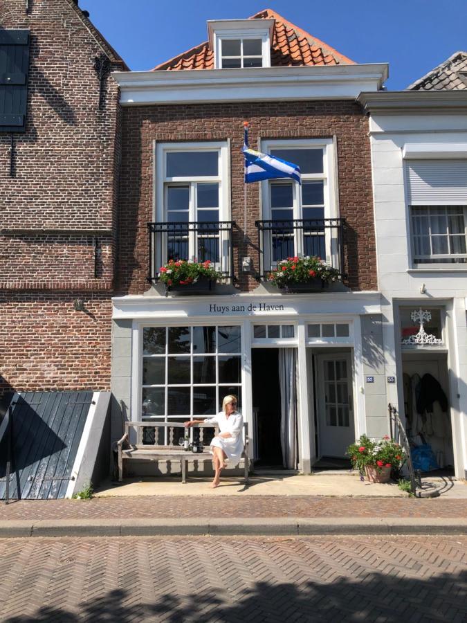 Huys Aan De Haven Hotel ซีริกเซ ภายนอก รูปภาพ