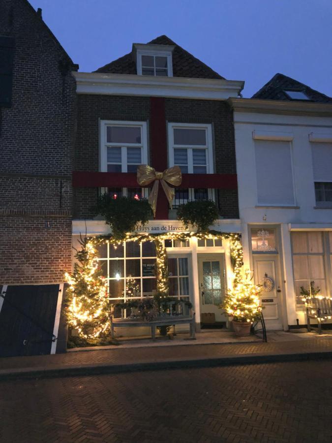 Huys Aan De Haven Hotel ซีริกเซ ภายนอก รูปภาพ